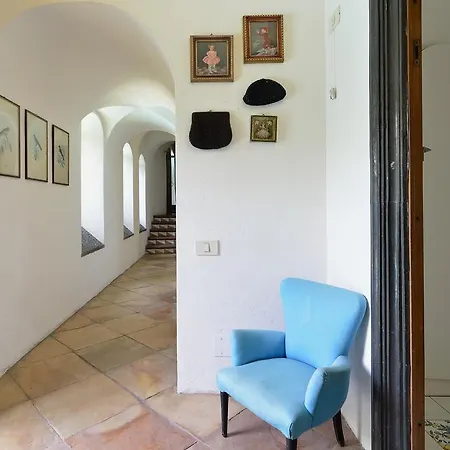 Edera Villa
