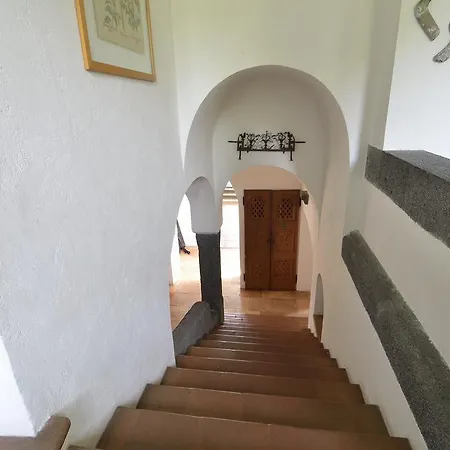 Edera Villa