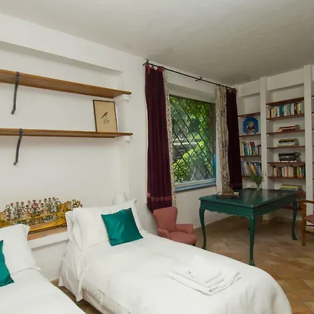 Edera Villa